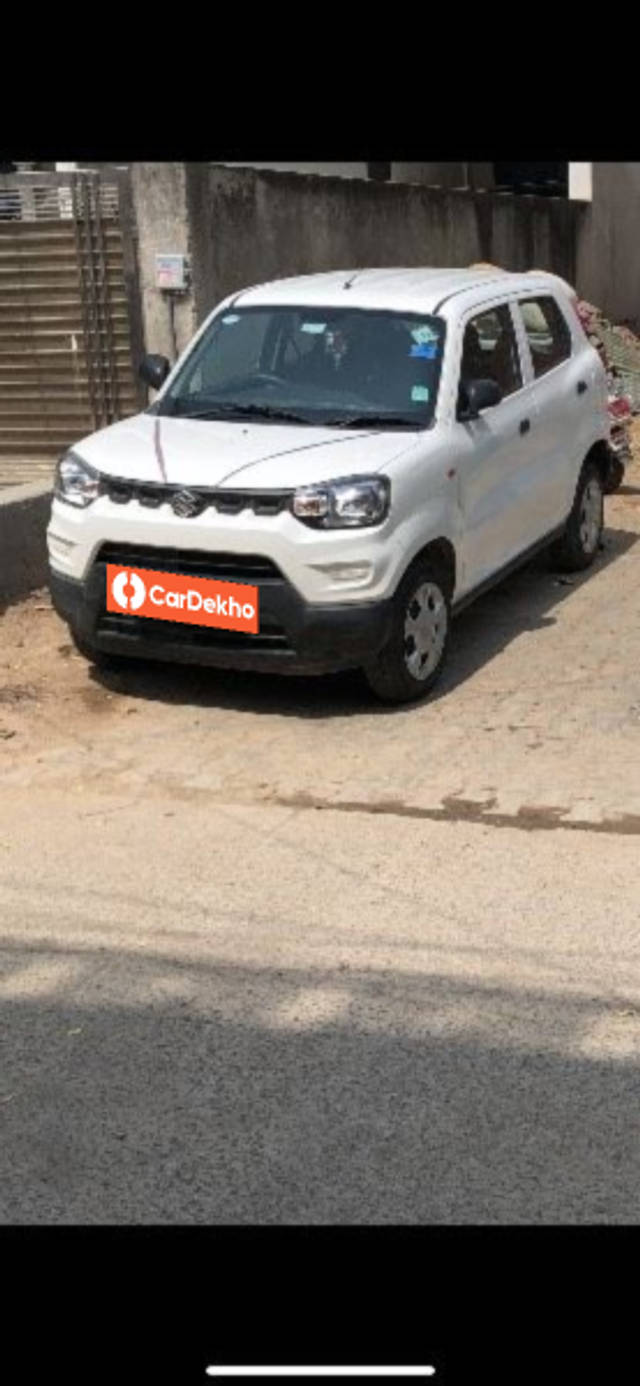 https://images10.gaadi.com/usedcar_image/3584180/original/processed_cf2399cb-b175-43a7-81cd-5e1905643fd3.png?imwidth=6400
