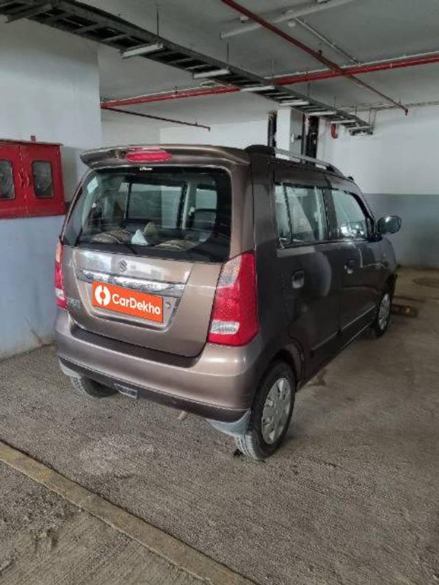 https://images10.gaadi.com/usedcar_image/3584306/original/processed_0da53378-b0b4-47fd-9f6e-888590290b04.jpg?imwidth=6402