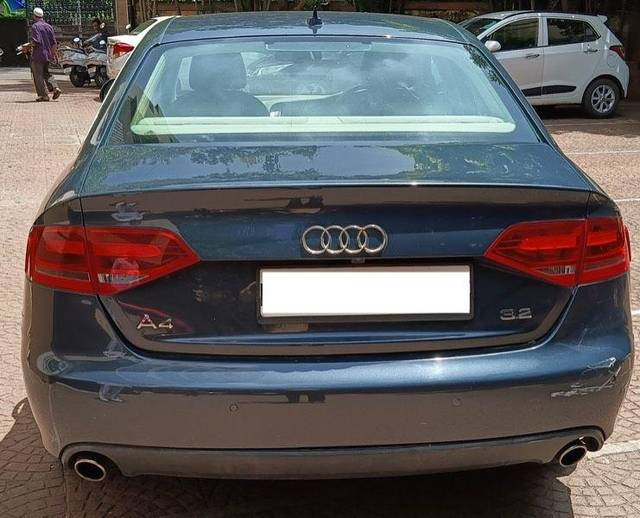 https://images10.gaadi.com/usedcar_image/3584583/original/processed_d1163b47-c1ea-49a7-8b1c-088f80b6851a.jpeg?imwidth=6401