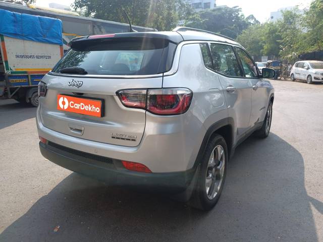 https://images10.gaadi.com/usedcar_image/3584750/original/processed_img2874831__usedcar_3c4a200c_0d0b_474a_89f4_02a46c394cc4_2874831_1697630088.jpg?imwidth=6401