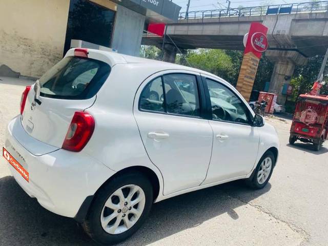 https://images10.gaadi.com/usedcar_image/3584847/original/processed_05e24b3f-d3e9-4daa-9f91-9106bef0cdf4.jpg?imwidth=6402