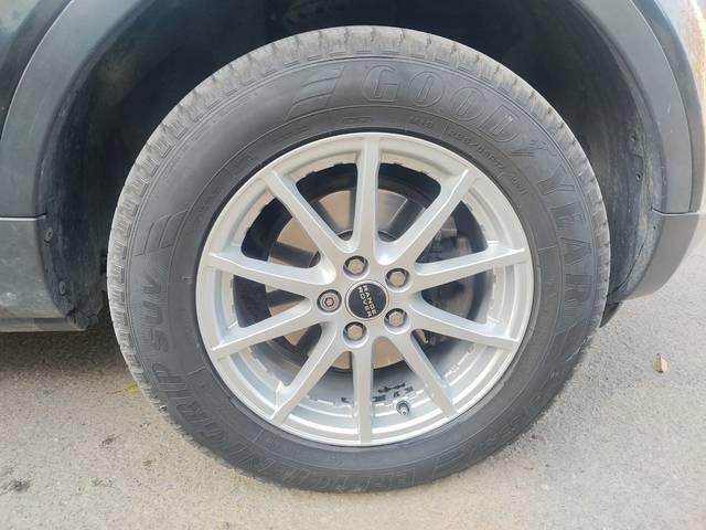 https://images10.gaadi.com/usedcar_image/3584857/original/img2874901__used_car_2874901_1695364598.jpg?imwidth=6402