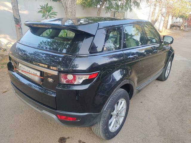https://images10.gaadi.com/usedcar_image/3584857/original/processed_img2874901__used_car_2874901_1695364582.jpg?imwidth=6400