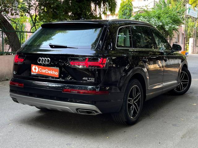 https://images10.gaadi.com/usedcar_image/3584943/original/processed_img2874942__used_car_2874942_1695367441.jpg?imwidth=6402