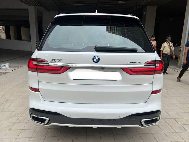 https://images10.gaadi.com/usedcar_image/3584955/original/processed_usedcar_whatsappimage2023_08_22at14542pm_9891695367369_1695367402.jpeg?imwidth=6402