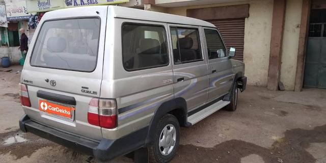 https://images10.gaadi.com/usedcar_image/3585075/original/processed_8c786555-2ccd-442a-8ec0-7943b8c43c34.jpg?imwidth=6401