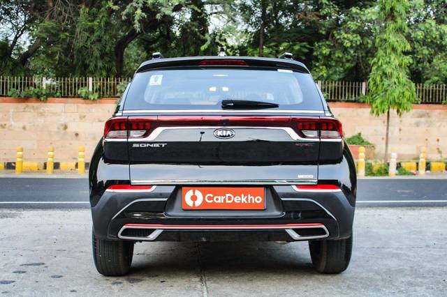 https://images10.gaadi.com/usedcar_image/3585093/original/processed_img2875013__used_car_2875013_1695371289.jpg?imwidth=6402