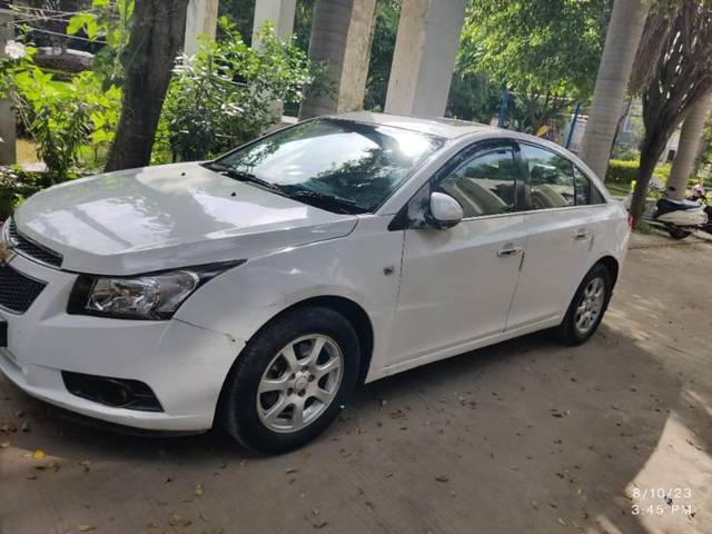 https://images10.gaadi.com/usedcar_image/3585101/original/processed_081af7e6-2e8b-4436-975d-0eaa4a9ca628.jpg?imwidth=6400