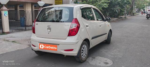 https://images10.gaadi.com/usedcar_image/3585248/original/processed_img2875108__used_car_2875108_1695375381.jpg?imwidth=6401