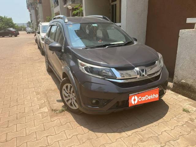 https://images10.gaadi.com/usedcar_image/3585250/original/processed_51969048-88a4-49dc-8d51-3fcced7e17f4.jpg?imwidth=6400