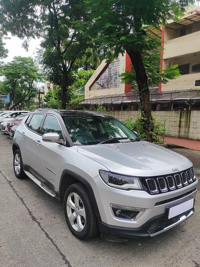 https://images10.gaadi.com/usedcar_image/3585338/original/processed_img2875161__used_car_2875161_1695377952.jpg?imwidth=6400