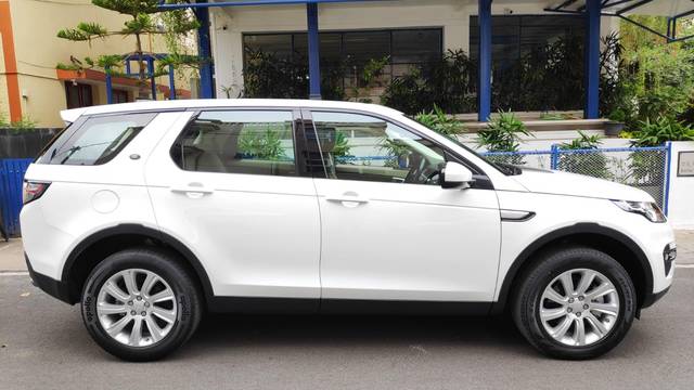 https://images10.gaadi.com/usedcar_image/3585414/original/processed_usedcar_img_20230922_wa0046_35681695379362_1695379394.jpg?imwidth=6401