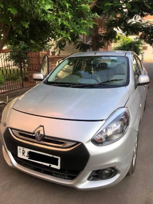 https://images10.gaadi.com/usedcar_image/3585462/original/processed_9aba5f0e-f508-4e12-860d-8742d228a842.jpg?imwidth=6400