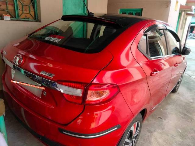 https://images10.gaadi.com/usedcar_image/3585481/original/processed_58d676e3-743a-4358-82e9-40f201ac260c.jpg?imwidth=6402