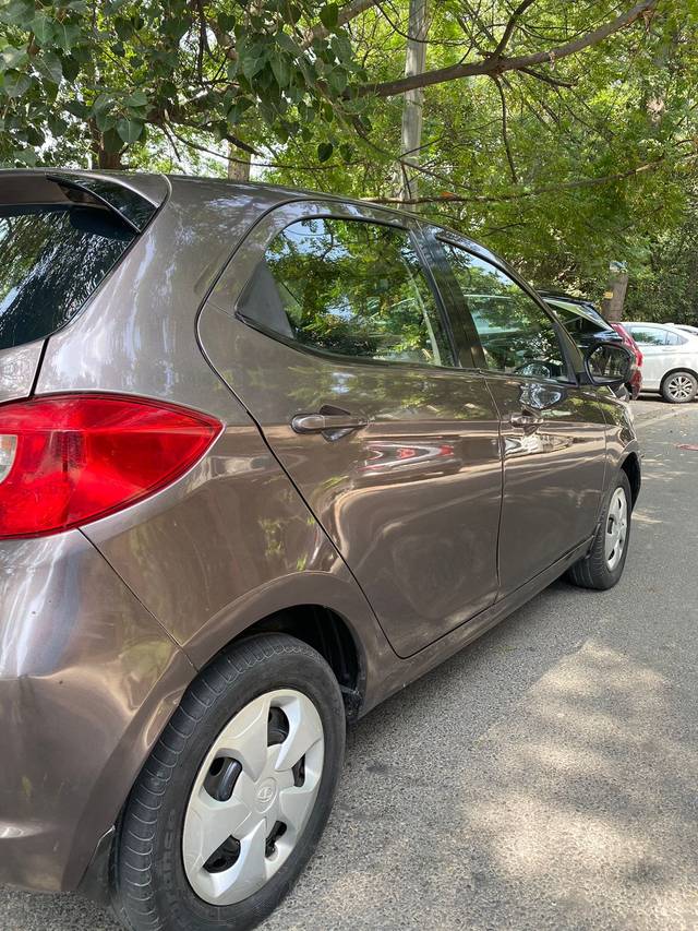 https://images10.gaadi.com/usedcar_image/3585499/original/img2875258__used_car_2875258_1695382143.jpg?imwidth=6402