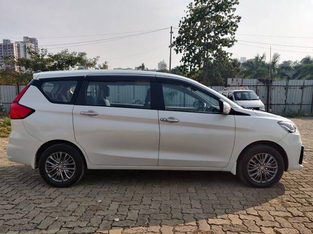 https://images10.gaadi.com/usedcar_image/3585527/original/img2875278__usedcar_whatsappimage2023_12_23at42236pm_2__2875278_1705574391.jpeg?imwidth=6401