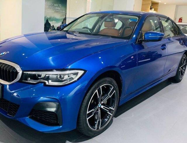 https://images10.gaadi.com/usedcar_image/3585592/original/processed_img2875316__used_car_2875316_1695385161.jpg?imwidth=6400