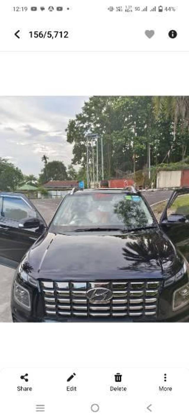 https://images10.gaadi.com/usedcar_image/3586064/original/processed_9f8ceb7c-049c-4f52-abe7-544fc3af15f9.jpg?imwidth=6401