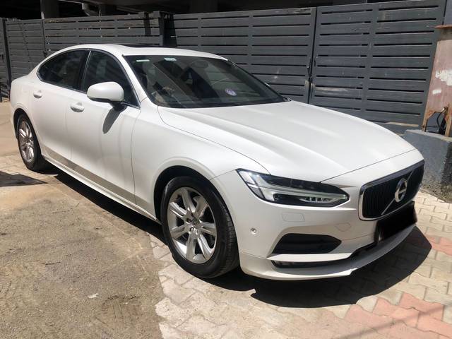 https://images10.gaadi.com/usedcar_image/3586801/original/img2875839__used_car_2875839_1695536788.jpg?imwidth=6400