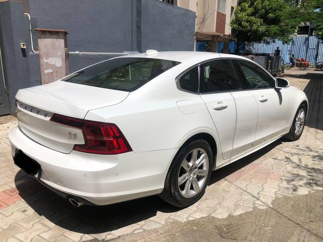 https://images10.gaadi.com/usedcar_image/3586801/original/processed_img2875839__used_car_2875839_1695536792.jpg?imwidth=6401