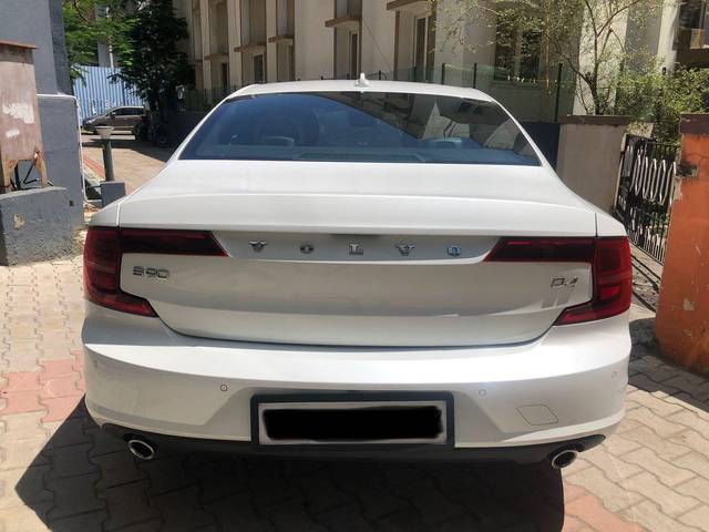 https://images10.gaadi.com/usedcar_image/3586801/original/processed_img2875839__used_car_2875839_1695536795.jpg?imwidth=6402
