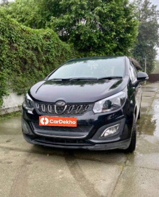 https://images10.gaadi.com/usedcar_image/3587053/original/processed_2b2496f4-beb3-4486-b665-017cb9cfbe29.jpeg?imwidth=6402