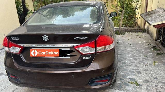 https://images10.gaadi.com/usedcar_image/3587090/original/processed_23f24807-dcd2-4c36-8eae-b004d25414d5.jpeg?imwidth=6401