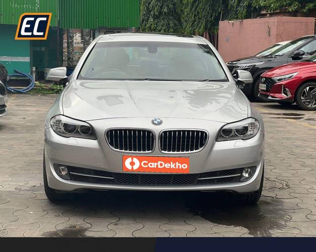 https://images10.gaadi.com/usedcar_image/3587101/original/processed_img2876011__used_car_2876011_1696402505.jpg?imwidth=6400