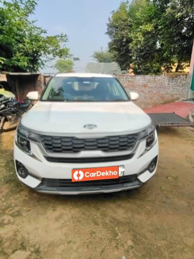 https://images10.gaadi.com/usedcar_image/3587220/original/processed_58c44846-8063-4059-8039-dd41b6192eb0.jpg?imwidth=6400