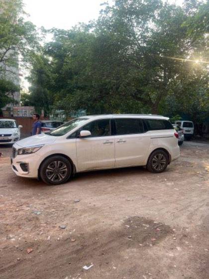 Kia Carnival Prestige Kia Carnival Prestige