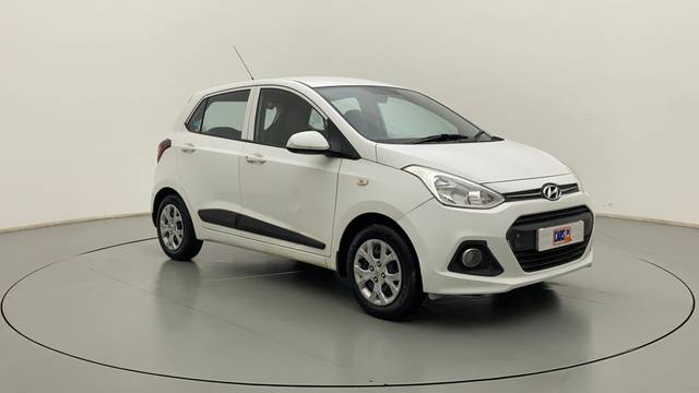 https://images10.gaadi.com/usedcar_image/3587385/original/7b60c5f1-98b0-433b-9d11-628c7b29ddb1__42.jpg?imwidth=6400