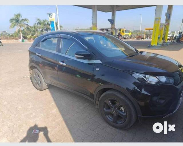 https://images10.gaadi.com/usedcar_image/3587393/original/processed_54da15a1-6e3e-4ff8-9f56-bd421e9a9000.jpg?imwidth=6401