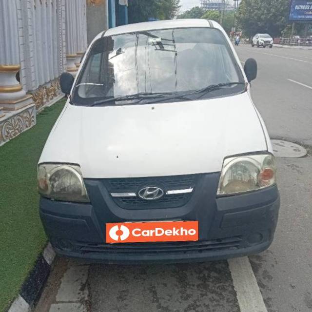 https://images10.gaadi.com/usedcar_image/3587592/original/processed_fa0181e5-1bf8-47a5-b0ac-a92a56da37bc.jpg?imwidth=6400
