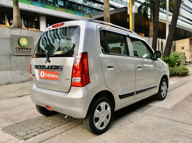 https://images10.gaadi.com/usedcar_image/3587618/original/processed_usedcar_1_6__13771695478500_1695478552.jpeg?imwidth=6401