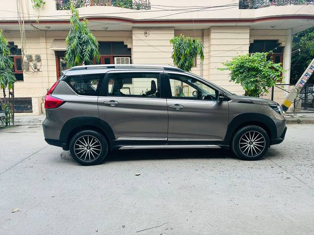 https://images10.gaadi.com/usedcar_image/3587654/original/img2876313__used_car_2876313_1695480151.jpg?imwidth=6401