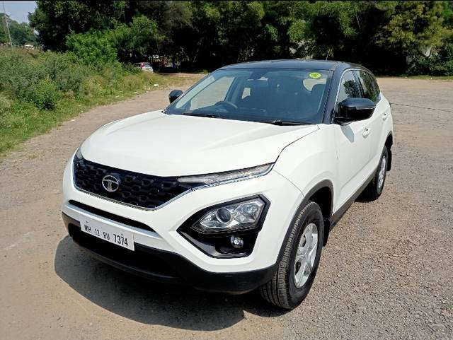 https://images10.gaadi.com/usedcar_image/3587678/original/586335__cover_image-20231015105700.jpg?imwidth=6400
