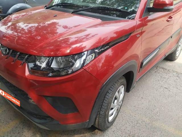 https://images10.gaadi.com/usedcar_image/3587899/original/processed_e9c3c12d-b66e-46ab-a2da-8d488305ad09.jpg?imwidth=6400