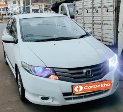 Honda City 1.5 V MT Honda City 1.5 V MT