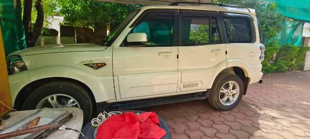 https://images10.gaadi.com/usedcar_image/3588089/original/processed_5ca655c5-ab19-4c02-a933-3c8c7780b022.jpg?imwidth=6400