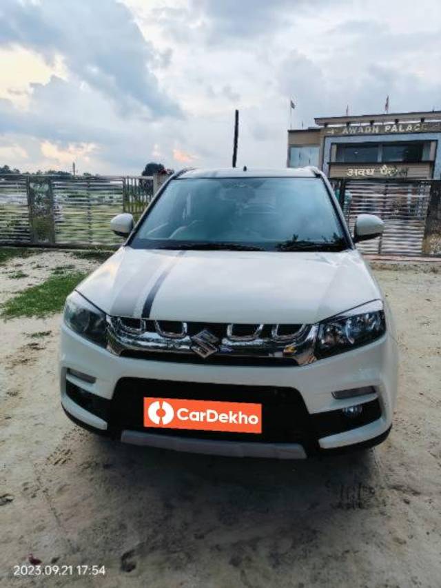 https://images10.gaadi.com/usedcar_image/3588273/original/processed_1a04b3f6-fc38-4acd-bf66-19671270f685.jpg?imwidth=6400