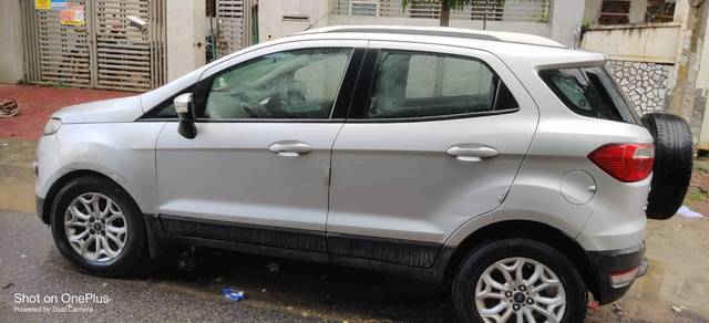 https://images10.gaadi.com/usedcar_image/3588365/original/processed_adf77105-e1b0-4a4a-9447-990360a9e633.jpg?imwidth=6402