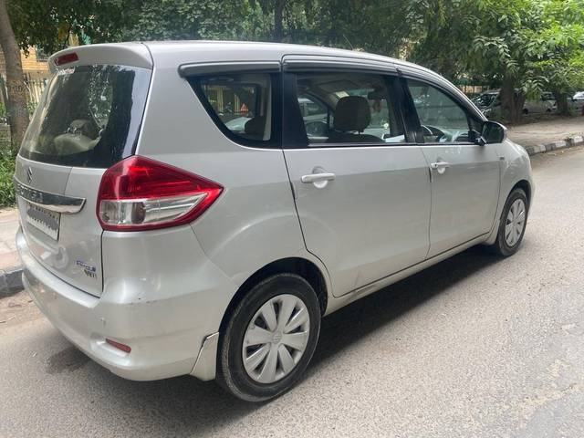 https://images10.gaadi.com/usedcar_image/3588869/original/processed_usedcar_c170fd63_057e_4a2a_a12d_cf095b8498e4_28471695557972_1695558003.jpeg?imwidth=6401
