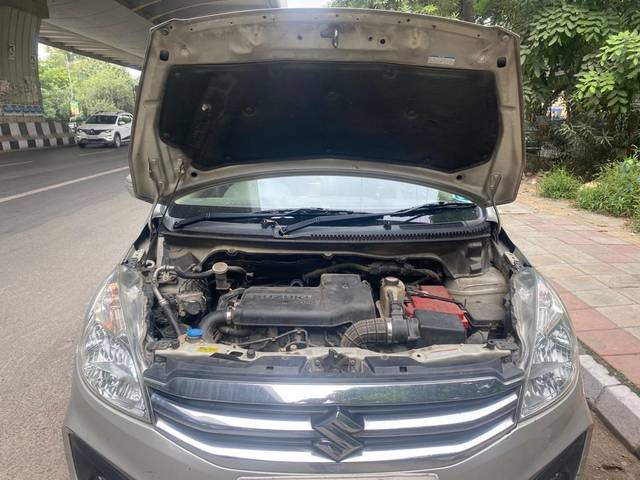 https://images10.gaadi.com/usedcar_image/3588869/original/usedcar_abce2355_0d32_400c_9bf8_50f6986c5684_28471695557972_1695558003.jpeg?imwidth=6402