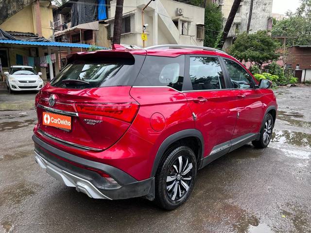 https://images10.gaadi.com/usedcar_image/3588913/original/processed_img2876715__used_car_2876715_1695560232.jpg?imwidth=6401