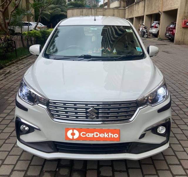 https://images10.gaadi.com/usedcar_image/3588924/original/processed_usedcar_2f896de2_4549_45a7_8aee_6aa8f725f979_5731695560829_1695560841.jpg?imwidth=6400