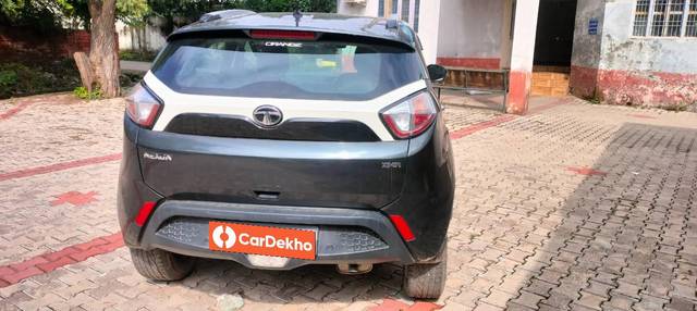 https://images10.gaadi.com/usedcar_image/3589033/original/processed_98ec1d9e-a59a-49e4-8f95-b66b0a4897dd.jpg?imwidth=6402