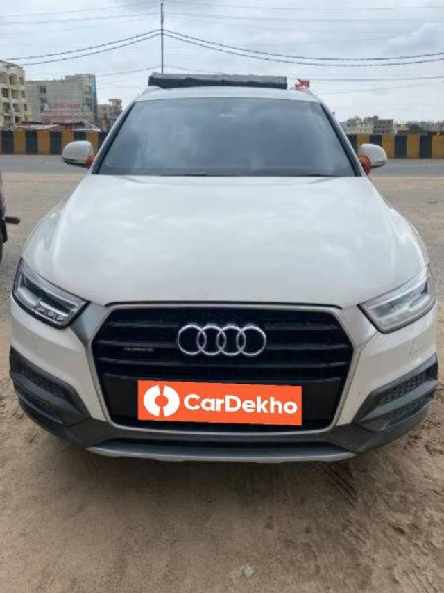 https://images10.gaadi.com/usedcar_image/3589108/original/processed_8634e51b-422d-4827-a5c2-ea4ebef82519.jpg?imwidth=6400