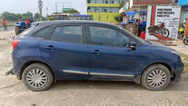 https://images10.gaadi.com/usedcar_image/3589223/original/processed_d4674e4b-f066-497b-a64d-26379bbaa063.jpg?imwidth=6400