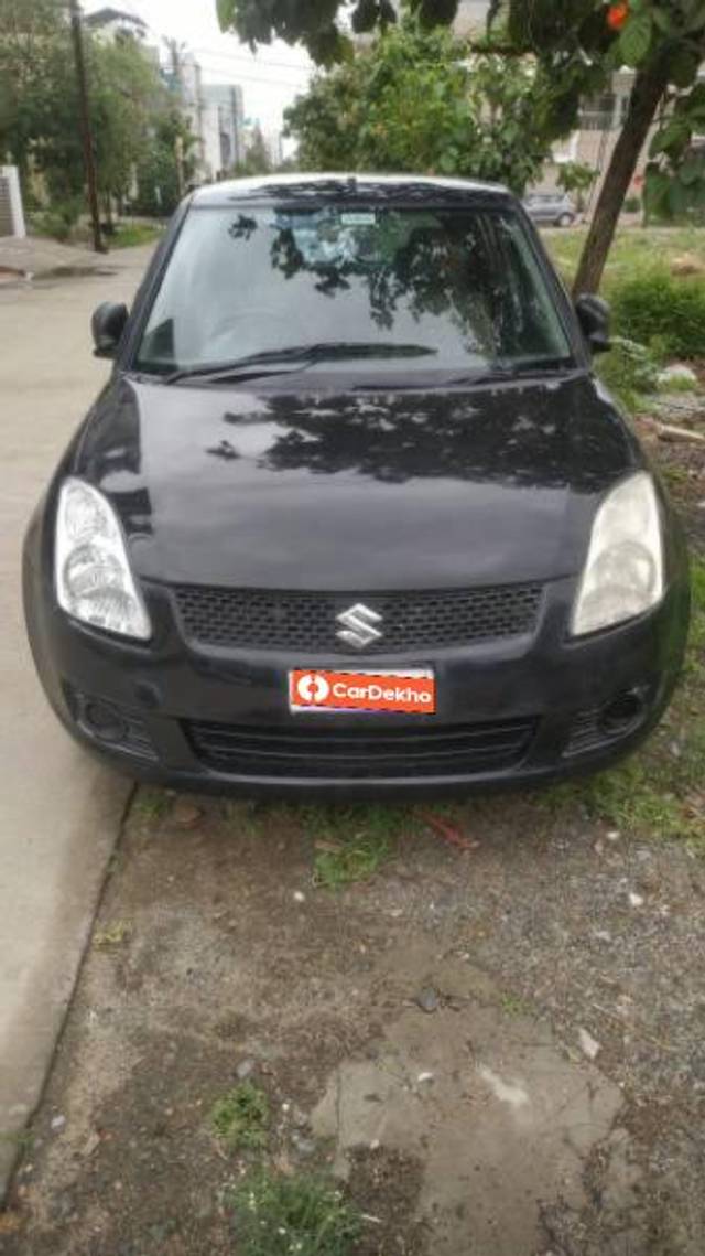 https://images10.gaadi.com/usedcar_image/3589309/original/processed_0c6355c4-b9b9-4402-870d-7ec6a761511d.jpg?imwidth=6402
