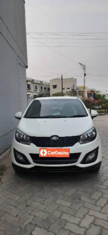 Mahindra Marazzo M4 Plus 8Str BSVI Mahindra Marazzo M4 Plus 8Str BSVI